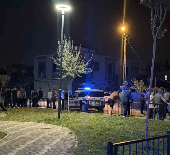 Parkta gerginlik büyüdü, polis sokaklarda kovalamaca başlattı