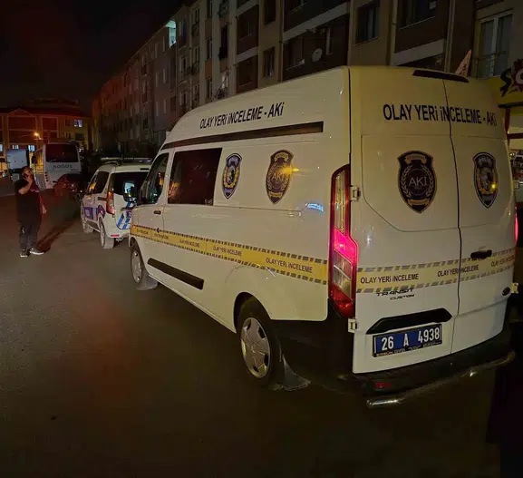 Eskişehir’de kalp krizi geçiren adam ambulansta öldü