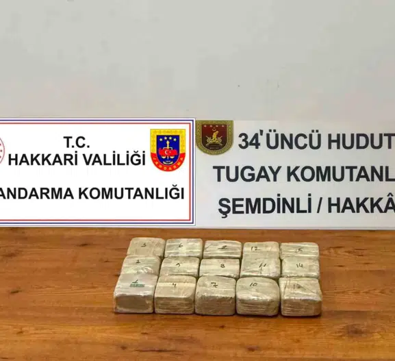 Hakkari sınırındaki devriyede yüklü miktarda uyuşturucu yakalandı