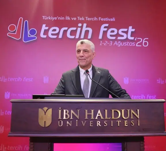 Ticaret Bakanı Bolat gençlere seslendi Türkiye dünyanın 16'ncı ekonomisi