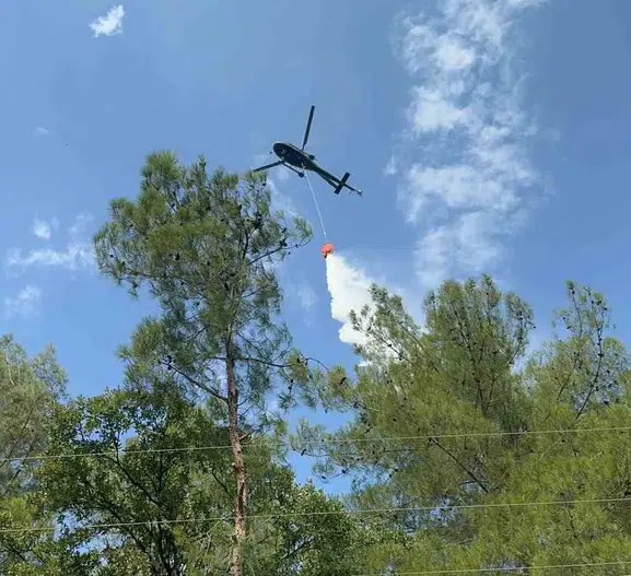 Seydikemer ormanlarında korkutan yangın söndürüldü
