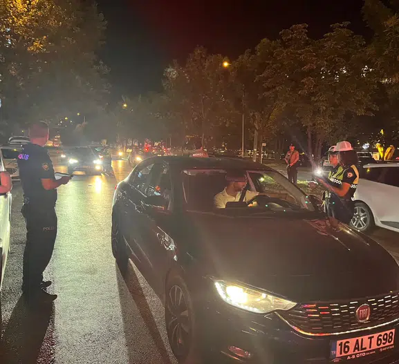 Bursa genelinde sıkı denetim 21 kişi yakalandı