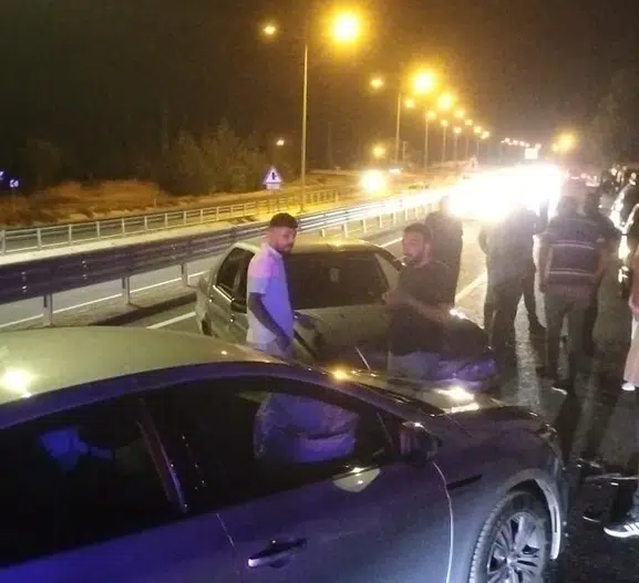 Safranbolu’da iki araç çarpıştı 3 yaralı