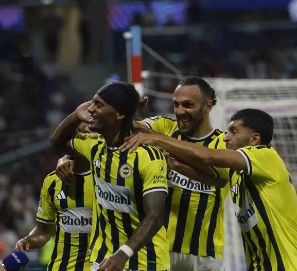 17 yıllık hasret bitti, Fenerbahçe yeniden Devler Ligi'nde