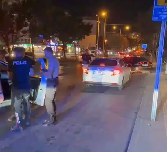 Bursa'da dev uygulama 2 saatte 9 aranan şahıs yakalandı