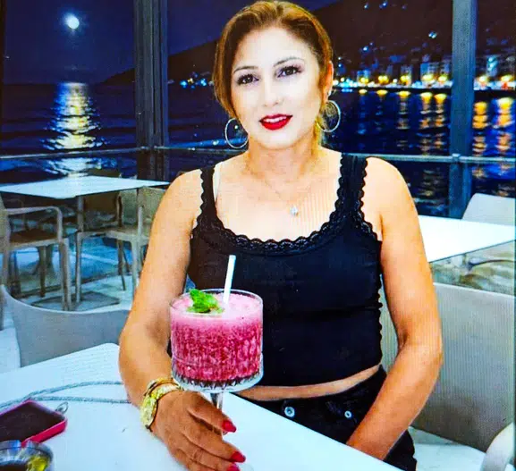 Adana'da eski eş dehşeti Kefen gönderdiği kadını bıçakladı