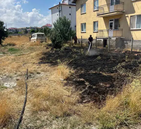 Gerede'de üç noktada yangın alarmı