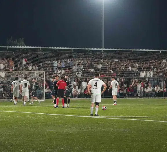 Yuva Köyü finalde Bahçeköy'ü devirdi, kupayı kaldırdı