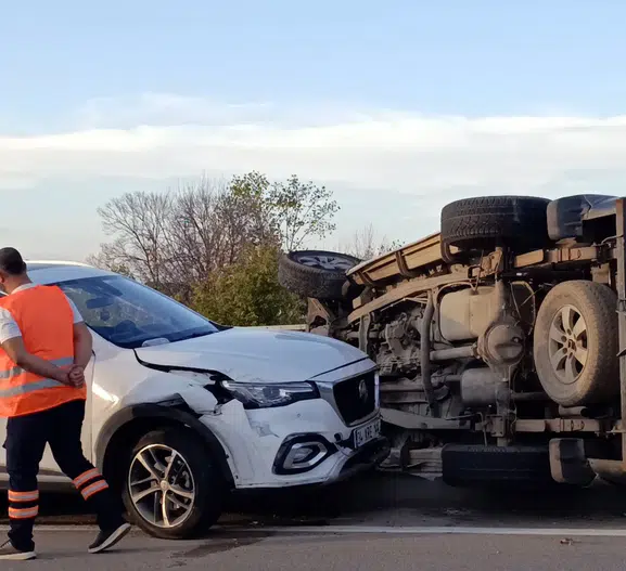 Tekirdağ'da dehşet anları: İçinde 4 yaşındaki çocukla otomobili kaçırıp ortalığı birbirine kattı