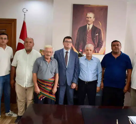 Bozdoğan'da Ahilik Ruhu: Yılın Ahileri Kaymakamlık Makamında Ağırlanıyor