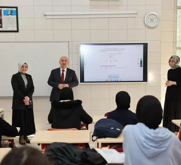 Darıca'da okul başarısını artıracak hamle: KİGEM kapılarını öğrencilere açıyor