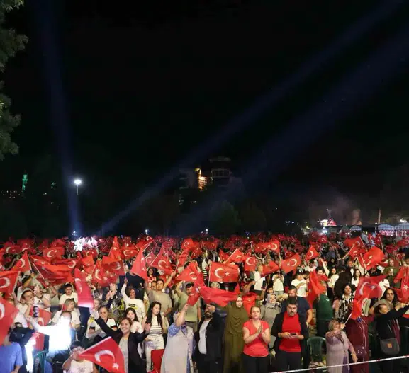 Kayseri'de belediye kasasından tek kuruş çıkmadı: 38 gün süren dev organizasyonun sırrı açıklandı