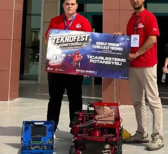 Düzceli genç mucit TEKNOFEST sahnesinde devleşti: Büyük ödülün sahibi oldu