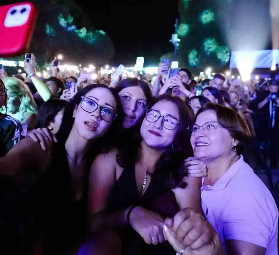 Didim'de Müzik Rüzgarı Dindi: Tavşanburnu'nda Dört Günlük Dev Final