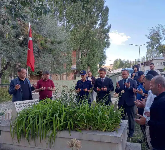 Aydıntepe'de vefa dolu gün: Şehit kabri başında anıldı, gaziler onurlandırıldı