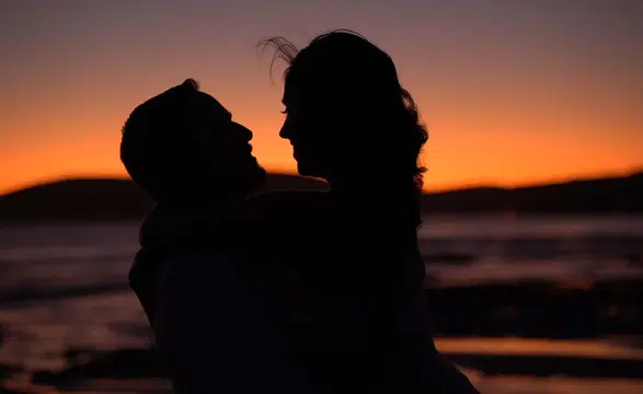 Müzik zevkiniz aşk karnenizi ele veriyor: Kalbinizin ritmi hangi kategoriye giriyor?