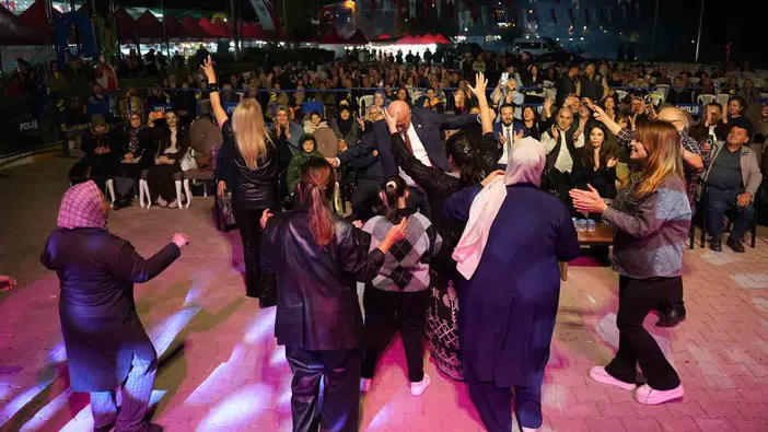 Babadağ'da unutulmaz gece: Nurcan Altınok sahneye çıktı, meydan coştu