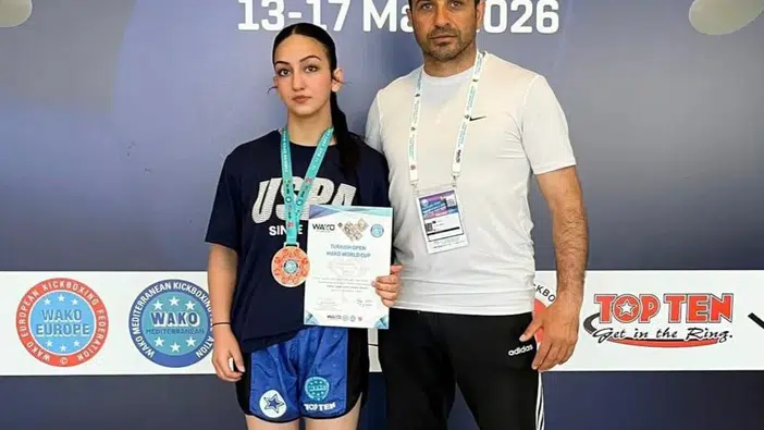 Erzincanlı kick boksçular Antalya’dan madalyalarla döndü