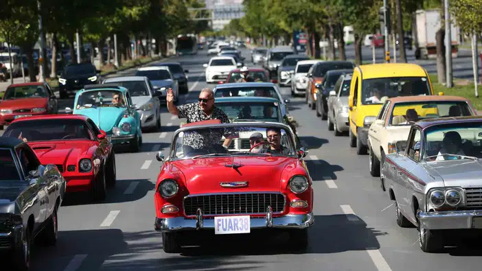 Kayseri'den Dünyaya Yayılan Nostalji Dalgası: 80'ler Rüzgarı Fuar38'de Başladı