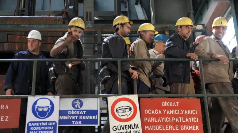 Rapor ortaya koydu: Her 10 çalışandan 1’i yoksul