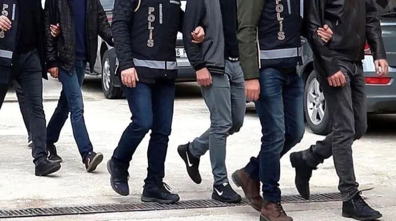 Göçmen kaçakçılığına karşı eş zamanlı operasyon: 155 kişi yakalandı