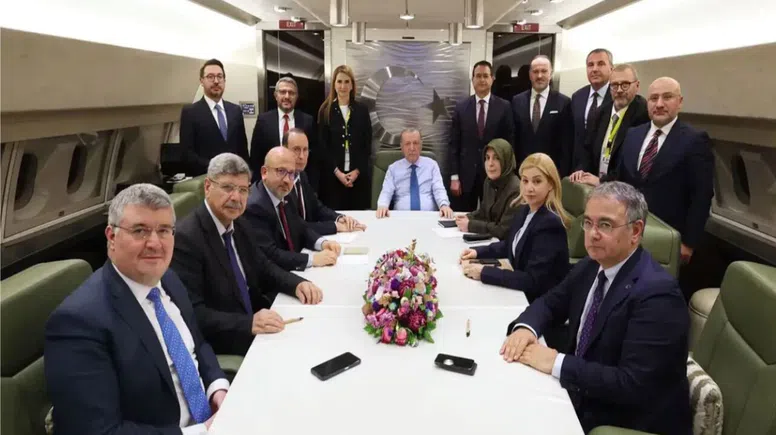 Erdoğan’dan uçakta net mesajlar: KAAN, Suriye ve belediyeler