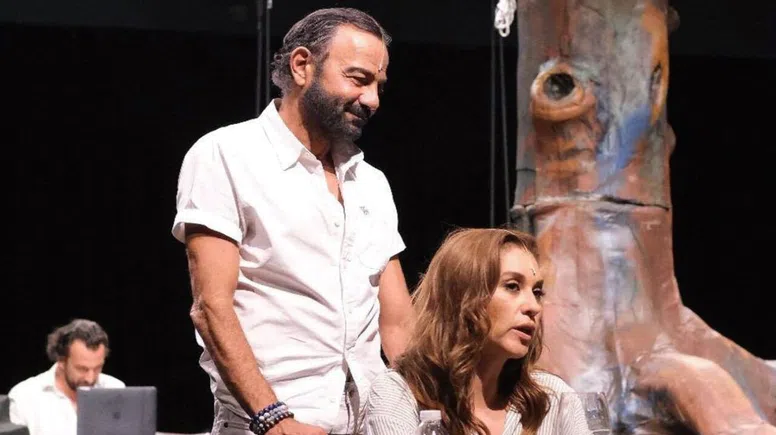 Kerem Alışık–Evrim Alasya aşkında final: Sahnedeki ortaklık da bitti