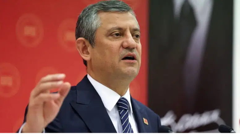 Özel'den ilk açıklama: Yarın sabah daha zor bir sabah olacak