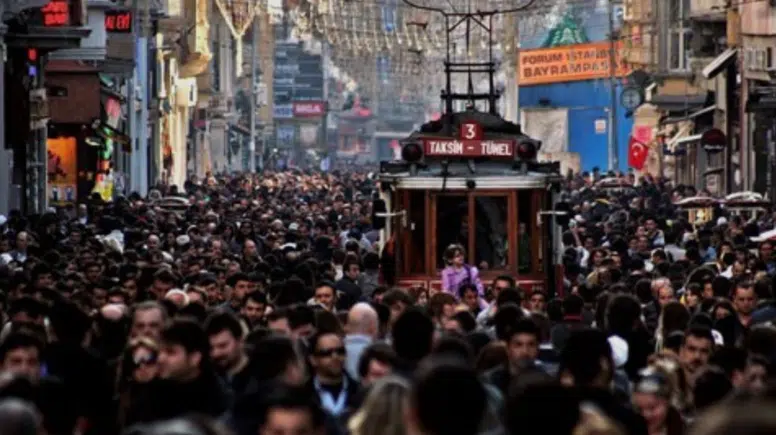 TÜİK açıkladı: 5,5 milyondan fazla kişi yalnız yaşıyor