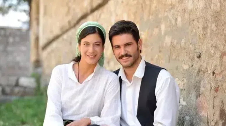 Ekranın unutulmazları: Yıllar geçse de eskimeyen 5 efsane Türk dizisi