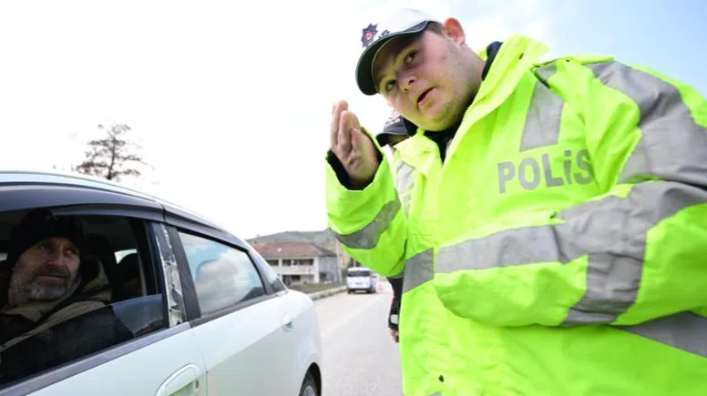Down sendromlu Fırat’ın polislik hayali gerçek oldu