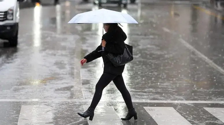 Montları hazırlayın, bahar havası yerini soğuğa bırakıyor: Meteoroloji'den kritik uyarı geldi