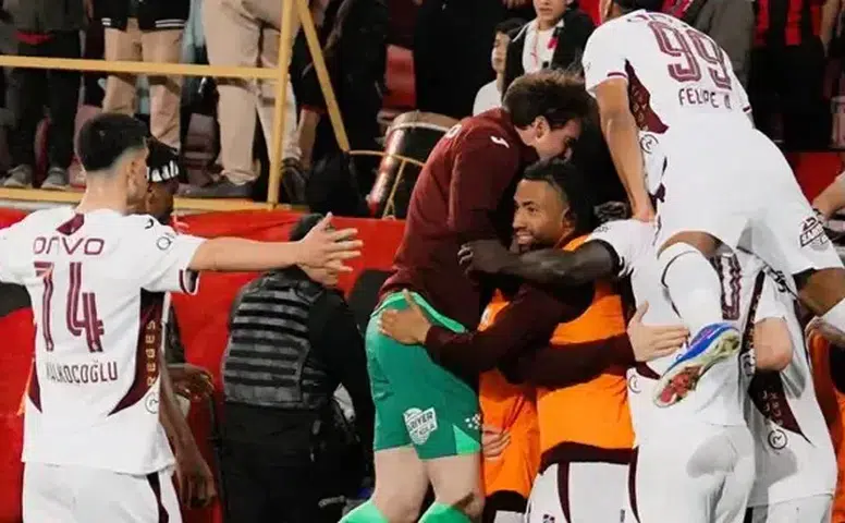 Ankara’da nefes kesen final bileti: Trabzonspor kupada son sözü Muçi ile söyledi