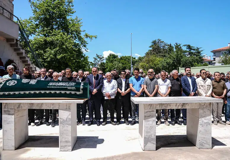 Rıza Çalımbay'ı acı gününde spor dünyası yalnız bırakmadı
