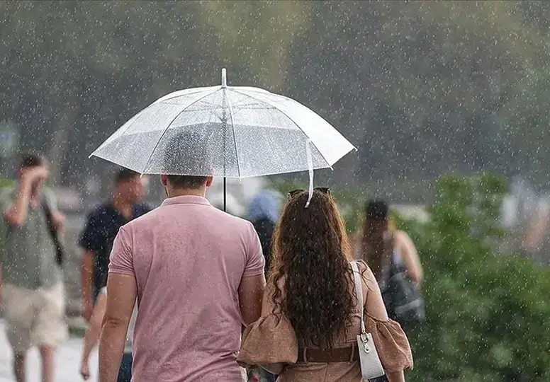 İstanbul kavurucu sıcaklara veda ediyor: Meteorolojiden kritik uyarı geldi