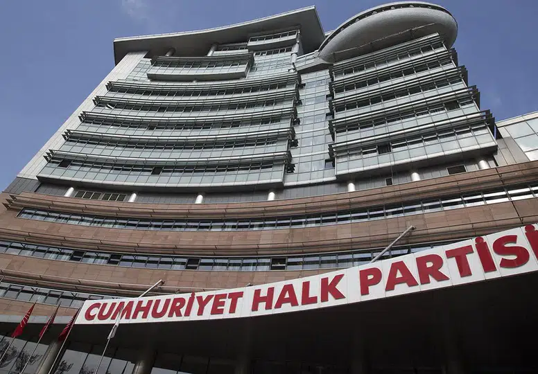 CHP'de 6 isim hakkında ihraç süreci resmen başladı