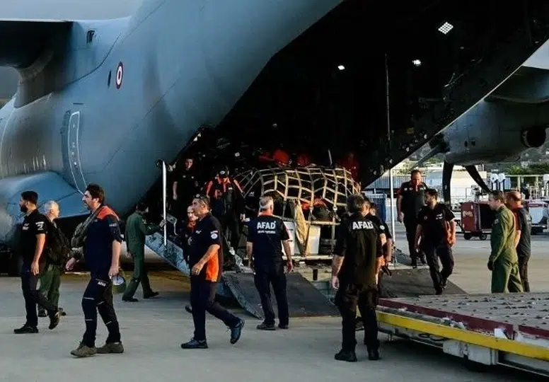 Onlar da bize yardıma koşmuştu: AFAD'tan deprem mağduru Venezuela'ya çıkarma