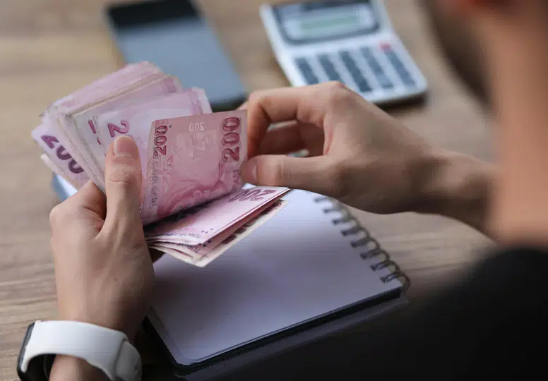 Emekli maaşlarında zamlı ödemeler ve ek ödeme detayları belli oldu