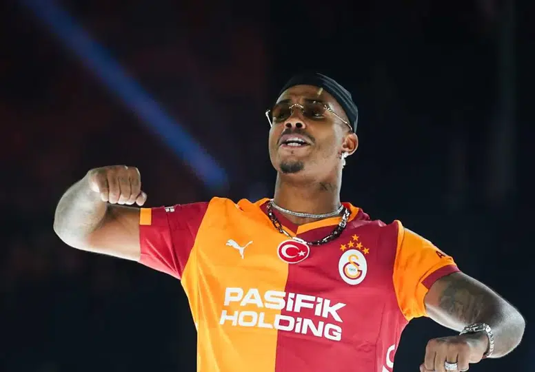 Galatasaray'da Lemina belirsizliği: Ezeli rakip pusuda bekliyor