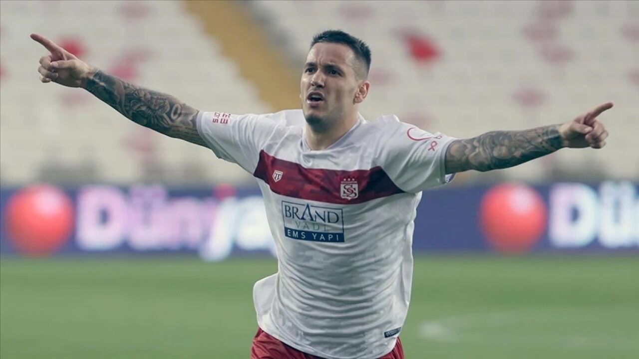 Rey Manaj Nereli 3