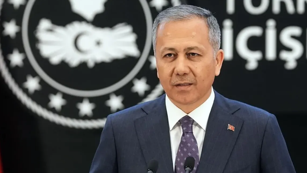 Bayram Tatilinin İlk Gününde Trafik Kazaları 5 Can Kaybı, 1219 Yaralı