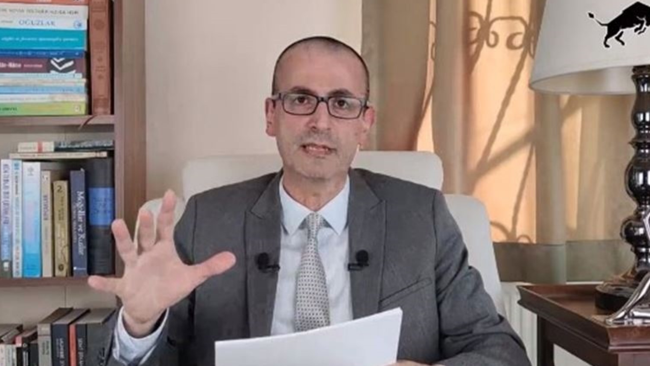 Ekonomist Ve Gazeteci Evren Devrim Zelyut Hayatını Kaybetti (1)