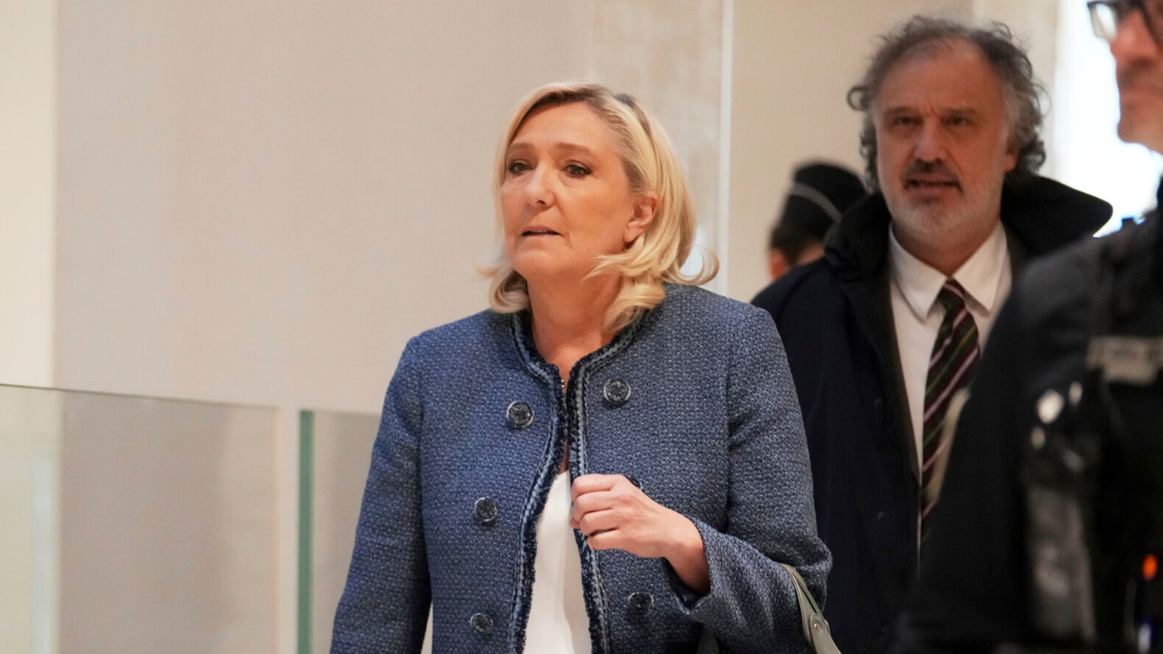 Fransa’da Siyasi Deprem Marine Le Pen’in Cumhurbaşkanlığı Adaylığı Tehlikede (1)