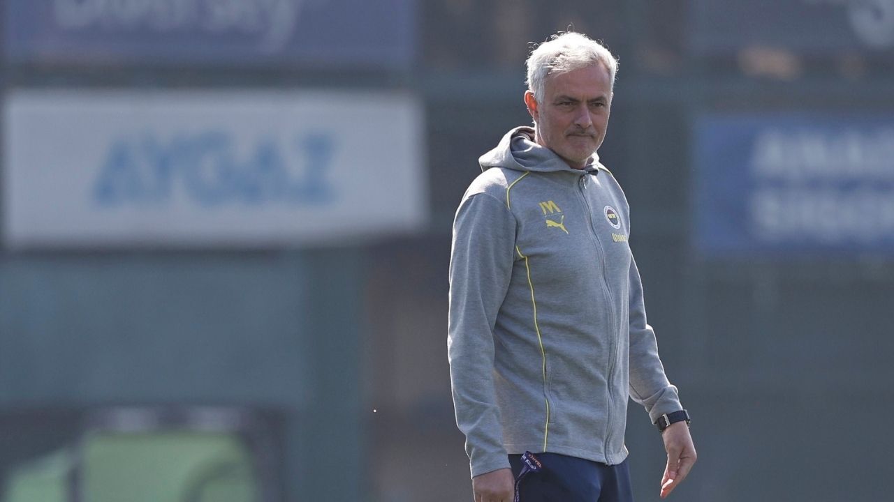 Jose Mourinho Tur Için Umutlu Konuştu 90 Dakika Daha Var (3)
