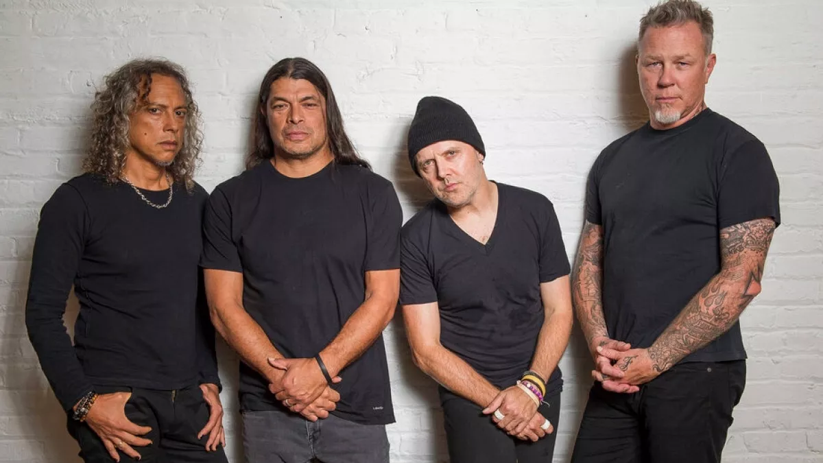 Metallica Apple