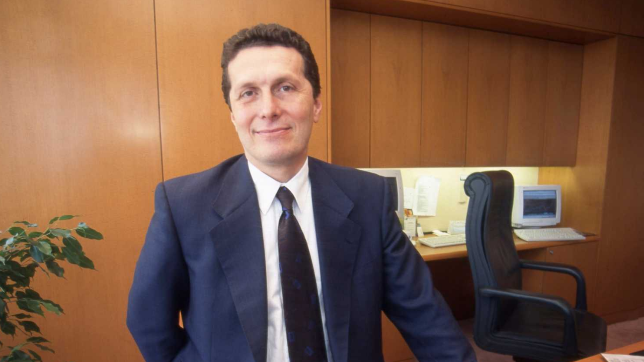 Sabancı Holding’de Bir Dönem Kapanıyor Güler Sabanı Bayrağı Hayri Çulhacı’ya Devretti (3)