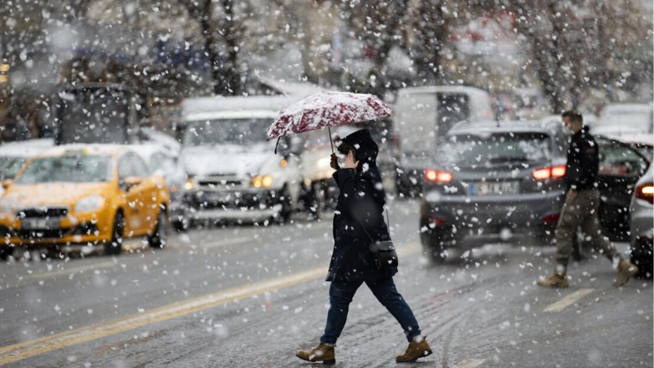 Türkiye’de Kış Geri Dönüyor İstanbul’da Hava 22 Derece Birden Düşecek (2)