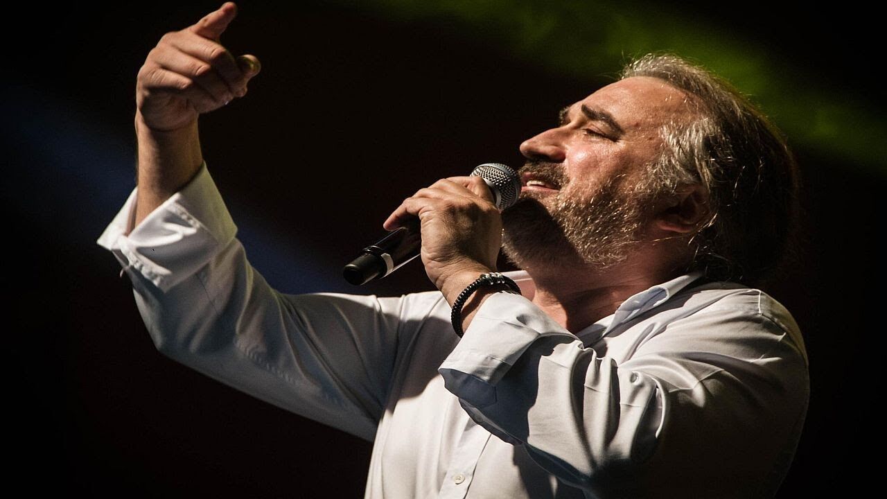 Volkan Konak, Konser Verirken Hayatını Kaybetti! (1)-1