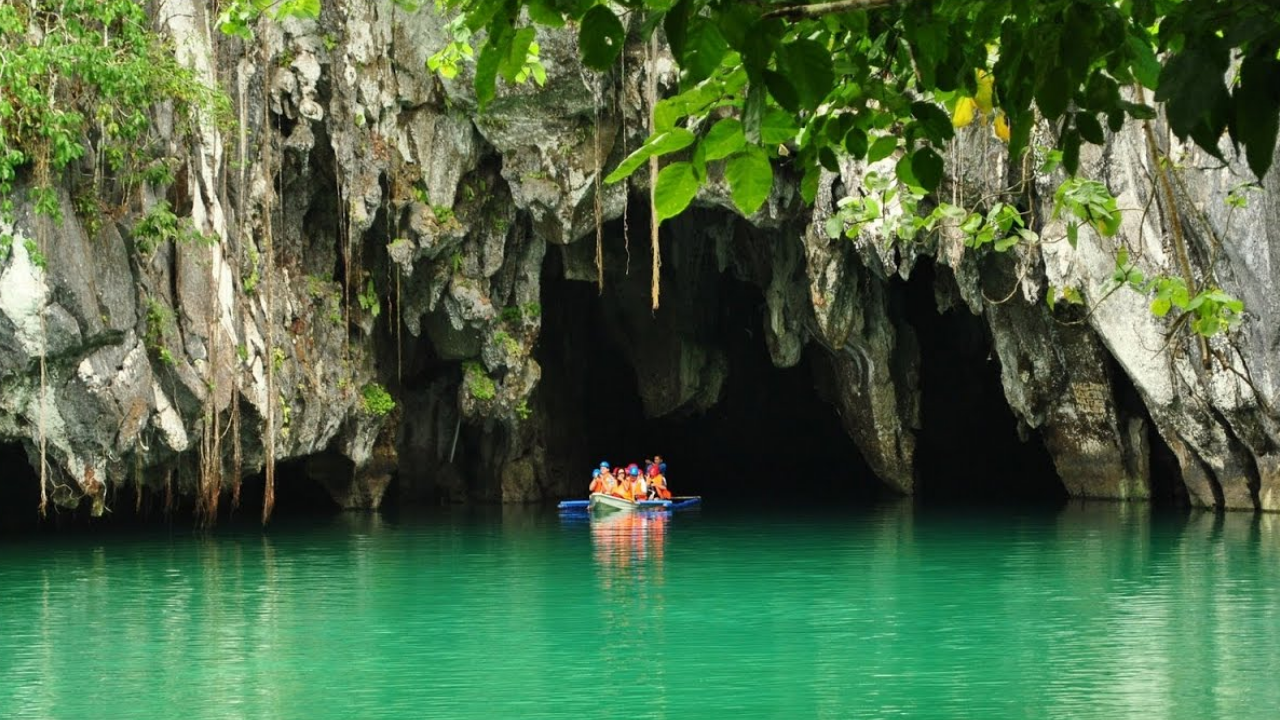 Mağaralar, kiliseler ve şelalaler: Turistlerin gözdesi 12 yeraltı harikası 6