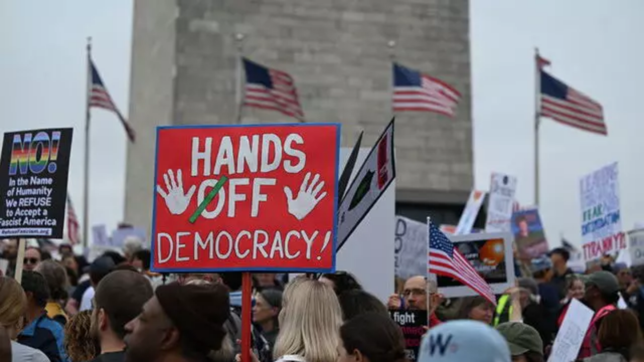 Abd’de Trump Ve Musk’a Karşı Dev Protesto! (1)